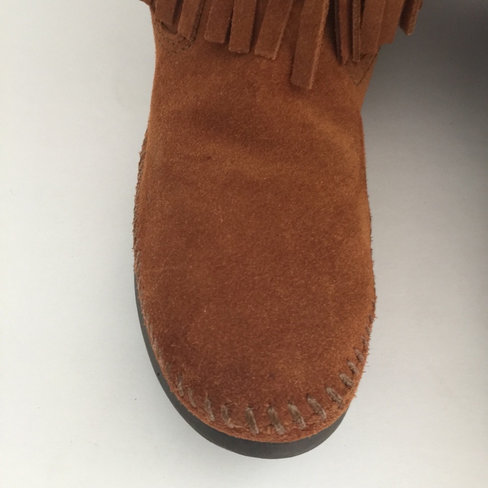 Minnetonka Rust Color Fringed Suede Boot Sz 8 - image 5